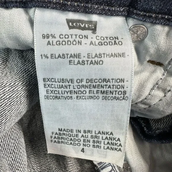 Levi's DEMI CURVE Classic Size 4 Mid Rise Crop Capri Jeans Denim Pants 27x21.5 - Picture 9 of 9